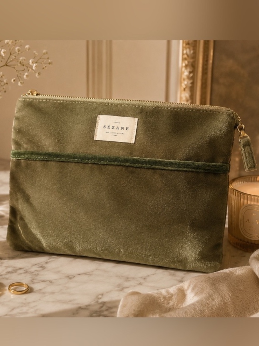 Sézane Velvet olive green Pouch